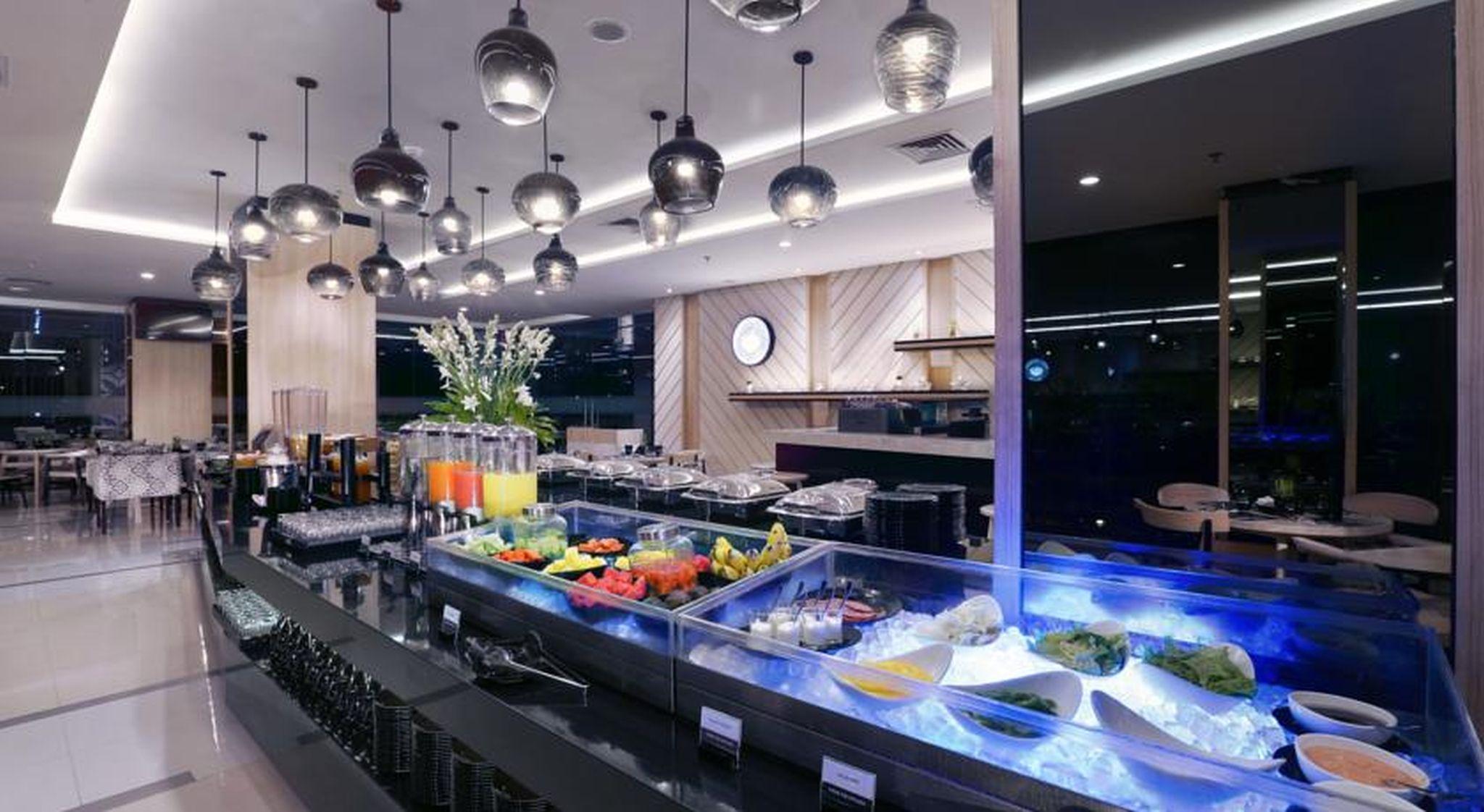 Hotel Neo Malioboro By Aston Yogyakarta Exterior photo