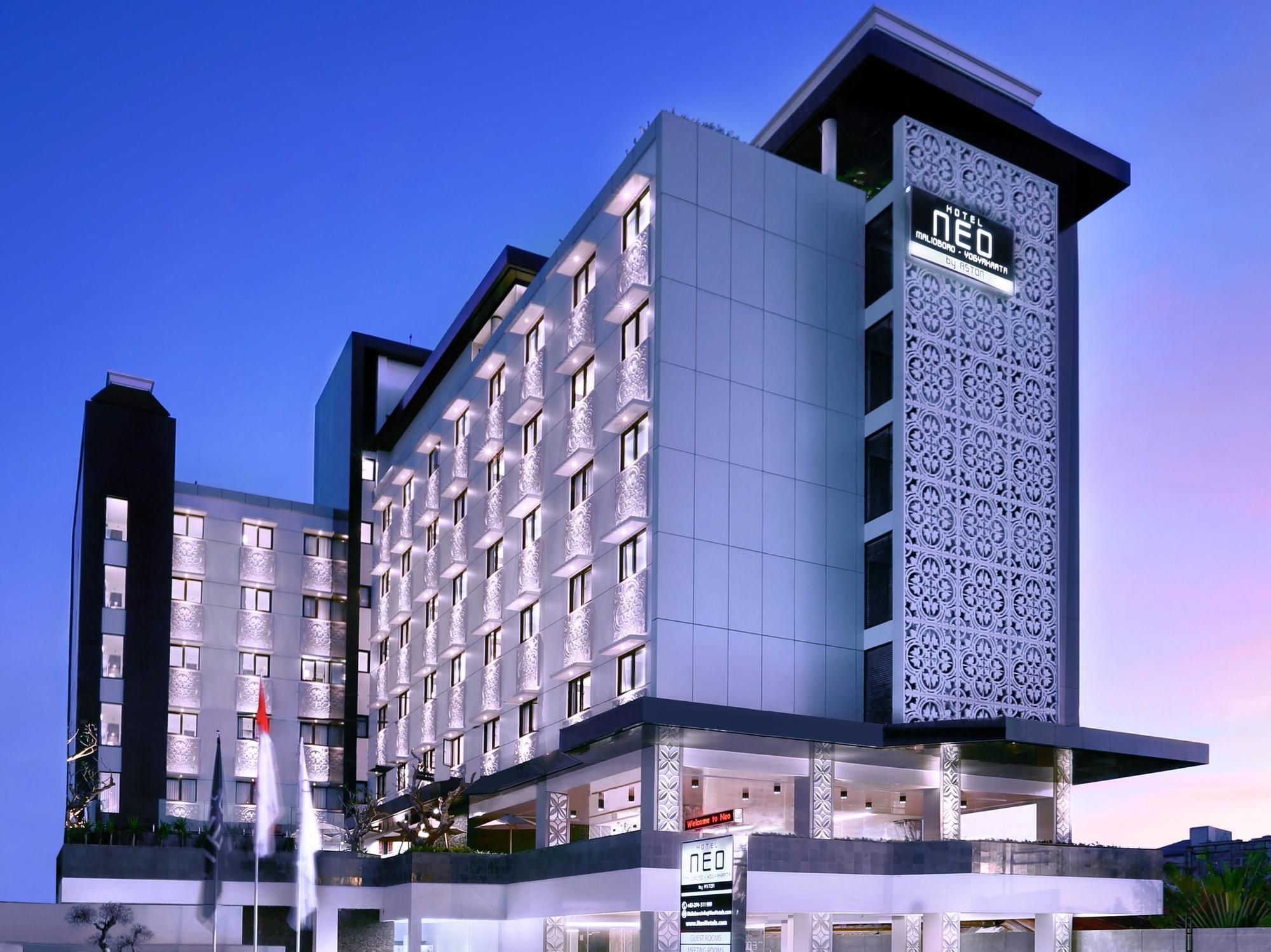 Hotel Neo Malioboro By Aston Yogyakarta Exterior photo